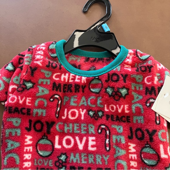 NWT Pet Posse Dog or Cat Pajamas Sweater Fleece Christmas Holiday Red Small Pjs - Picture 2 of 5